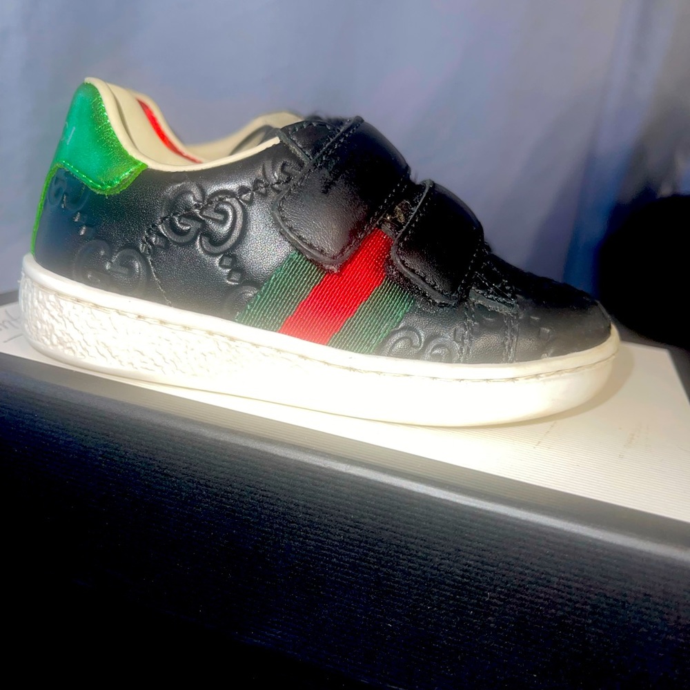 Gucci sneakers